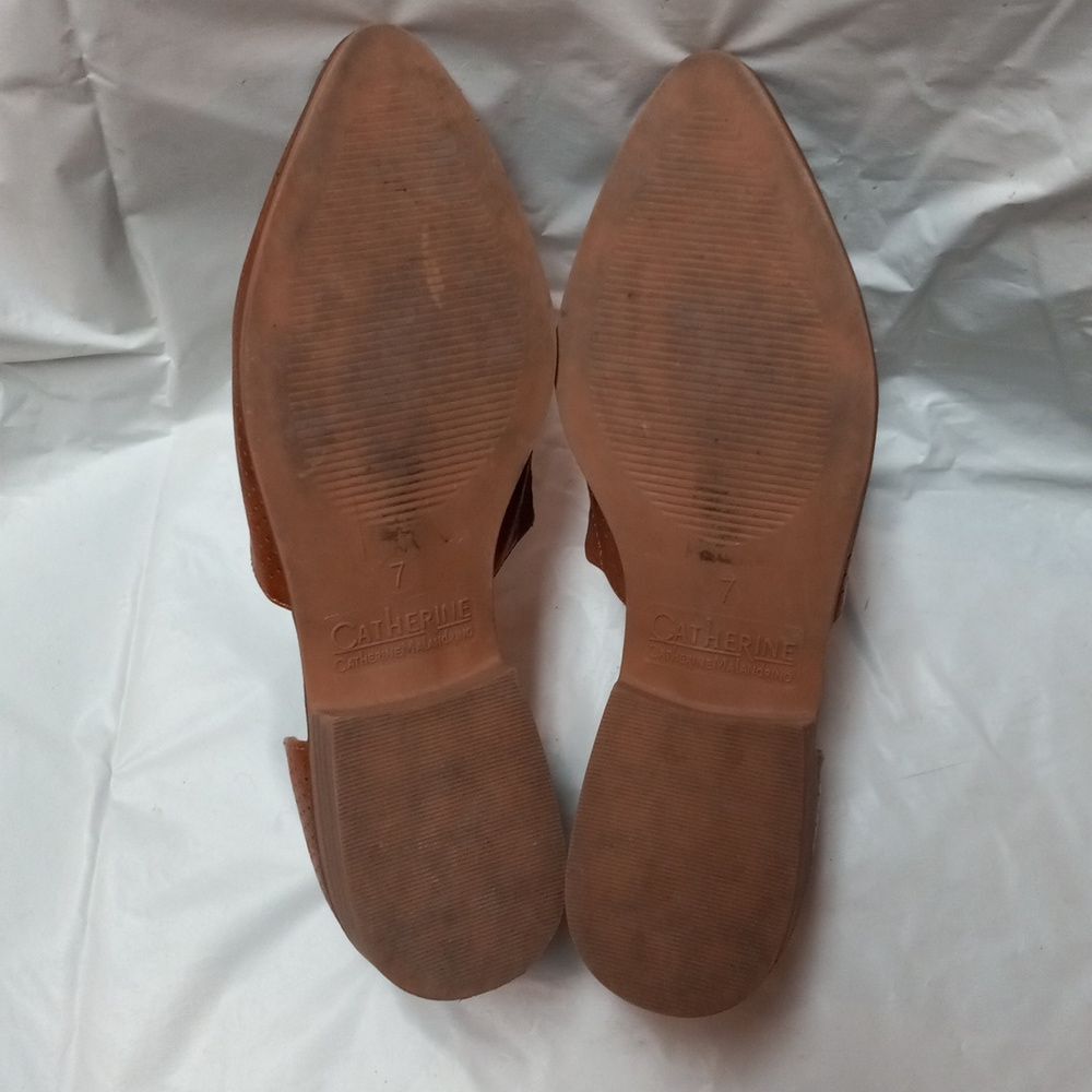 Catherine Malandrino Size 7 Brown Faux Leather Pointed Toe Flats - Picture 10 of 11